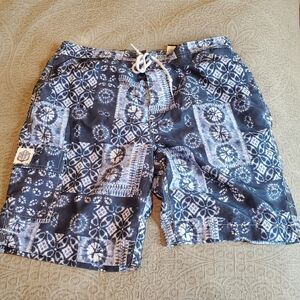 Chaps Men’s Board Shorts Swim Trunks Blue Geo Print Size Large
